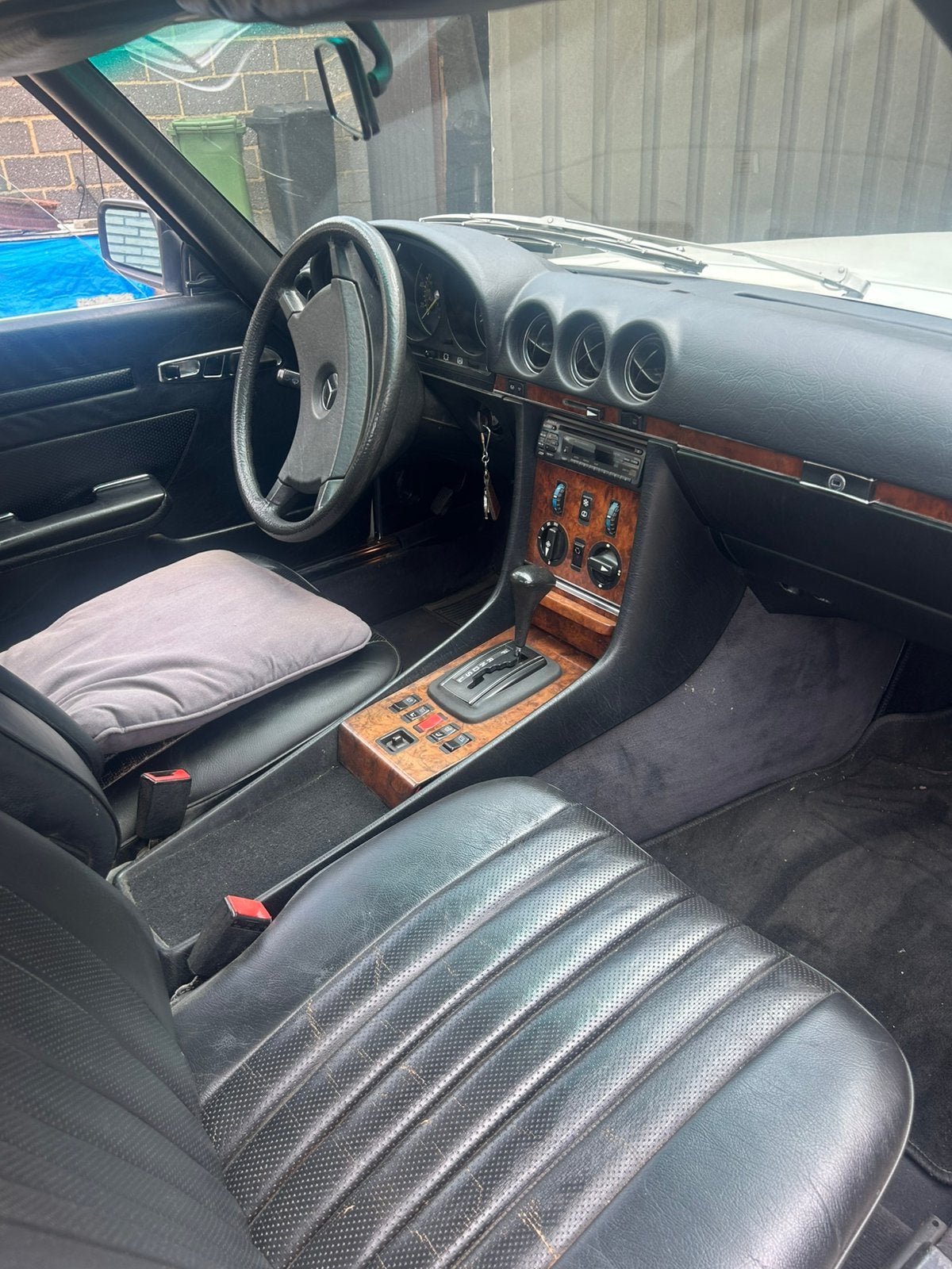 Mercedes-Benz 280 SL (R107) – 1985 (Amerikaanse uitvoering), foto 8