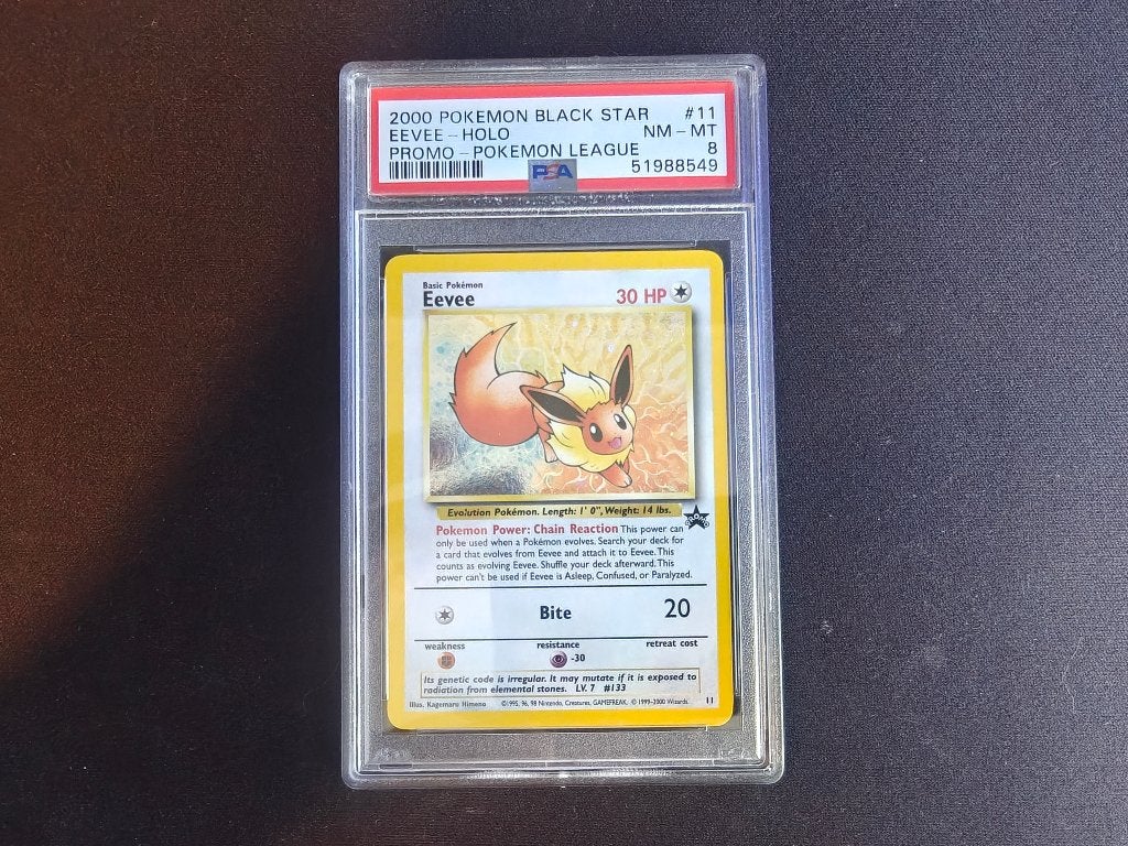 Eevee Promo #11 PSA 8, Hobby en Vrije tijd, Ophalen, Nieuw, Losse kaart, Foil