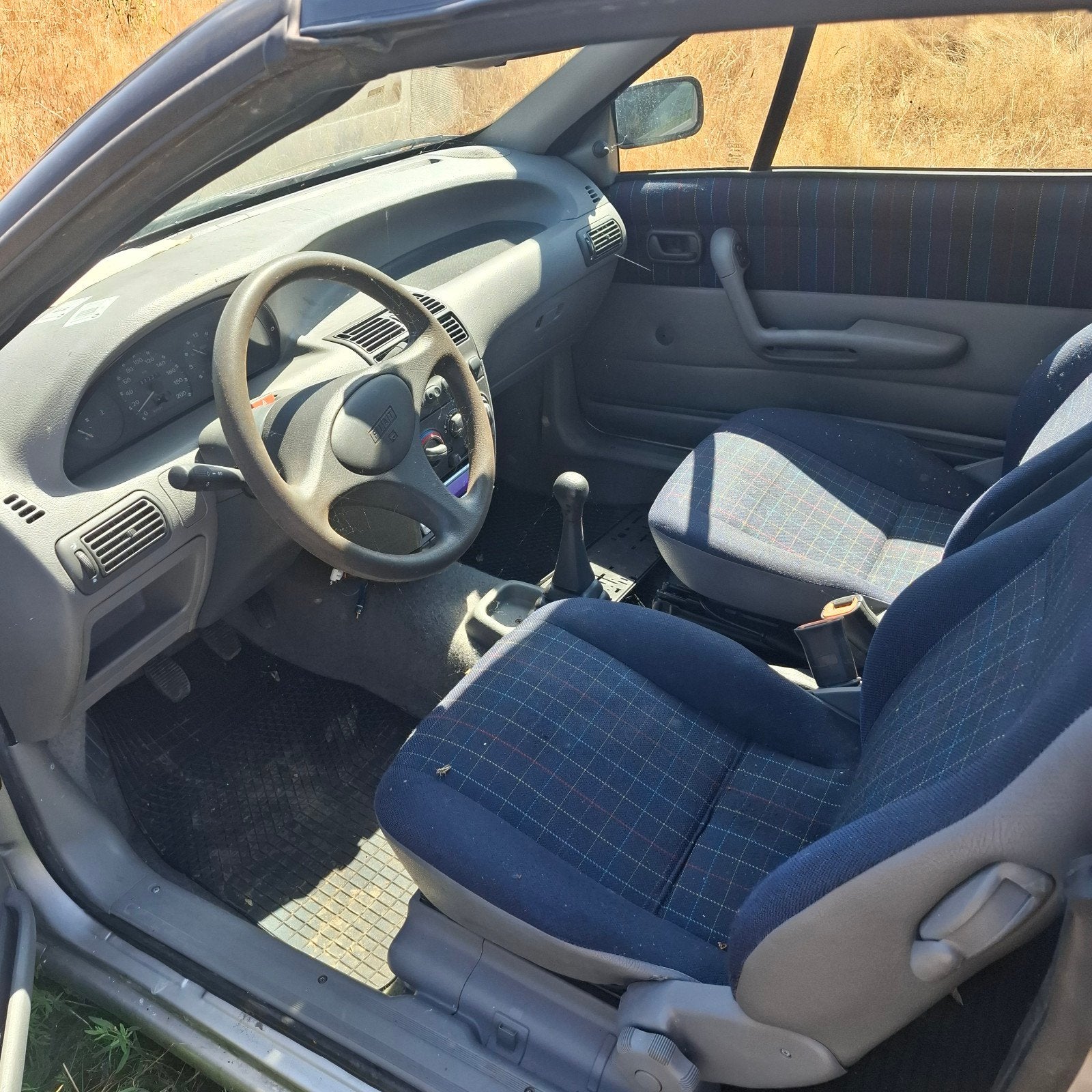 Fiat cabrio  punto, Auto's, Particulier, 2 deurs, Zilver of Grijs, Te koop