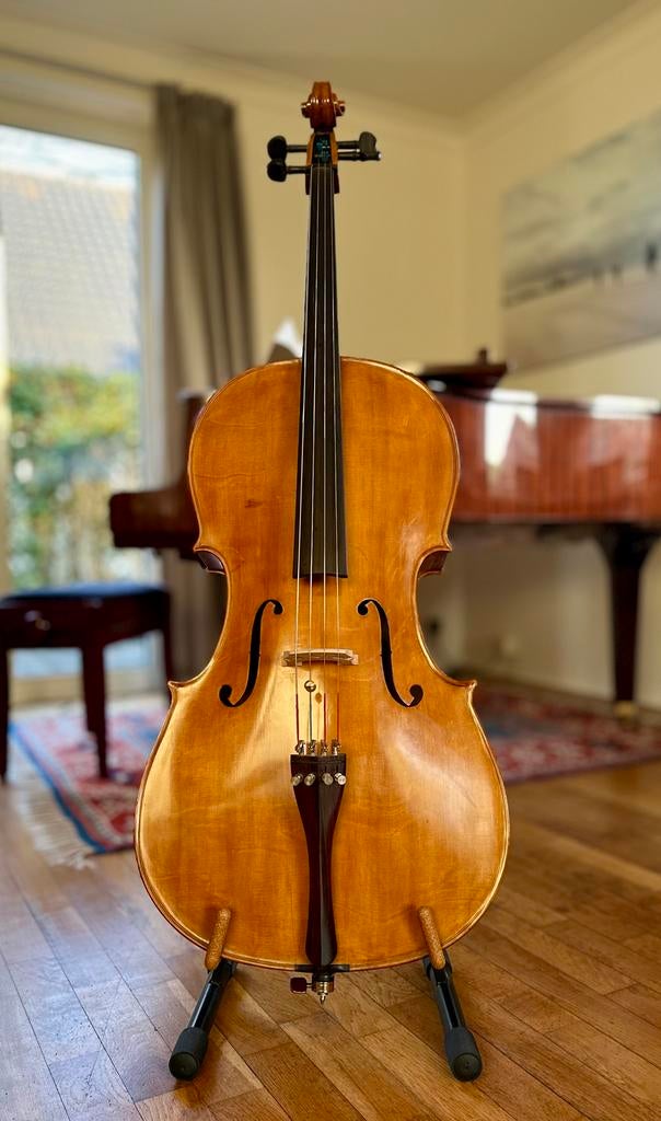 Magnifique violoncelle ancien - 4/4 - haselfichte, Musique & Instruments, Enlèvement, Comme neuf, Violoncelle 4/4, Avec valise