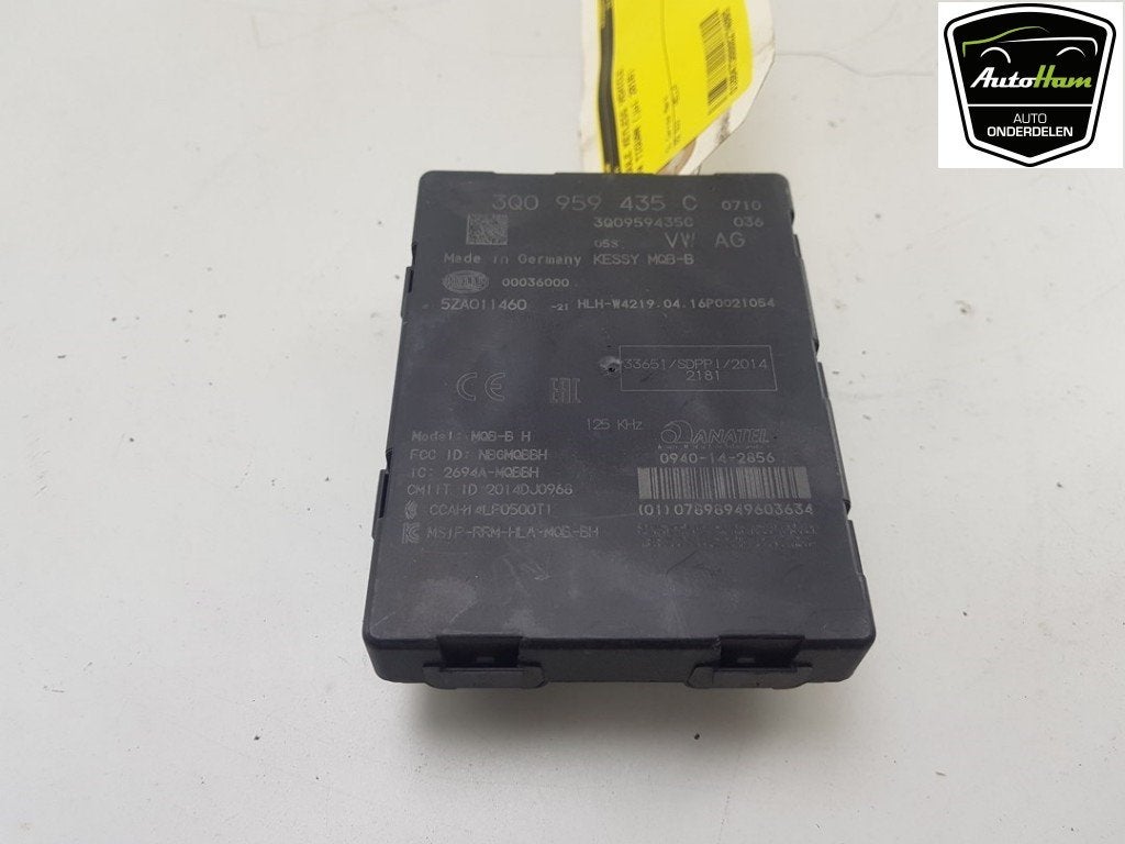 MODULE KEYLESS VEHICLE Volkswagen Tiguan (AD1), Volkswagen, Utilisé, Rixbecker Straße 75
59552  Lippstadt, DE, Info@forvia.com