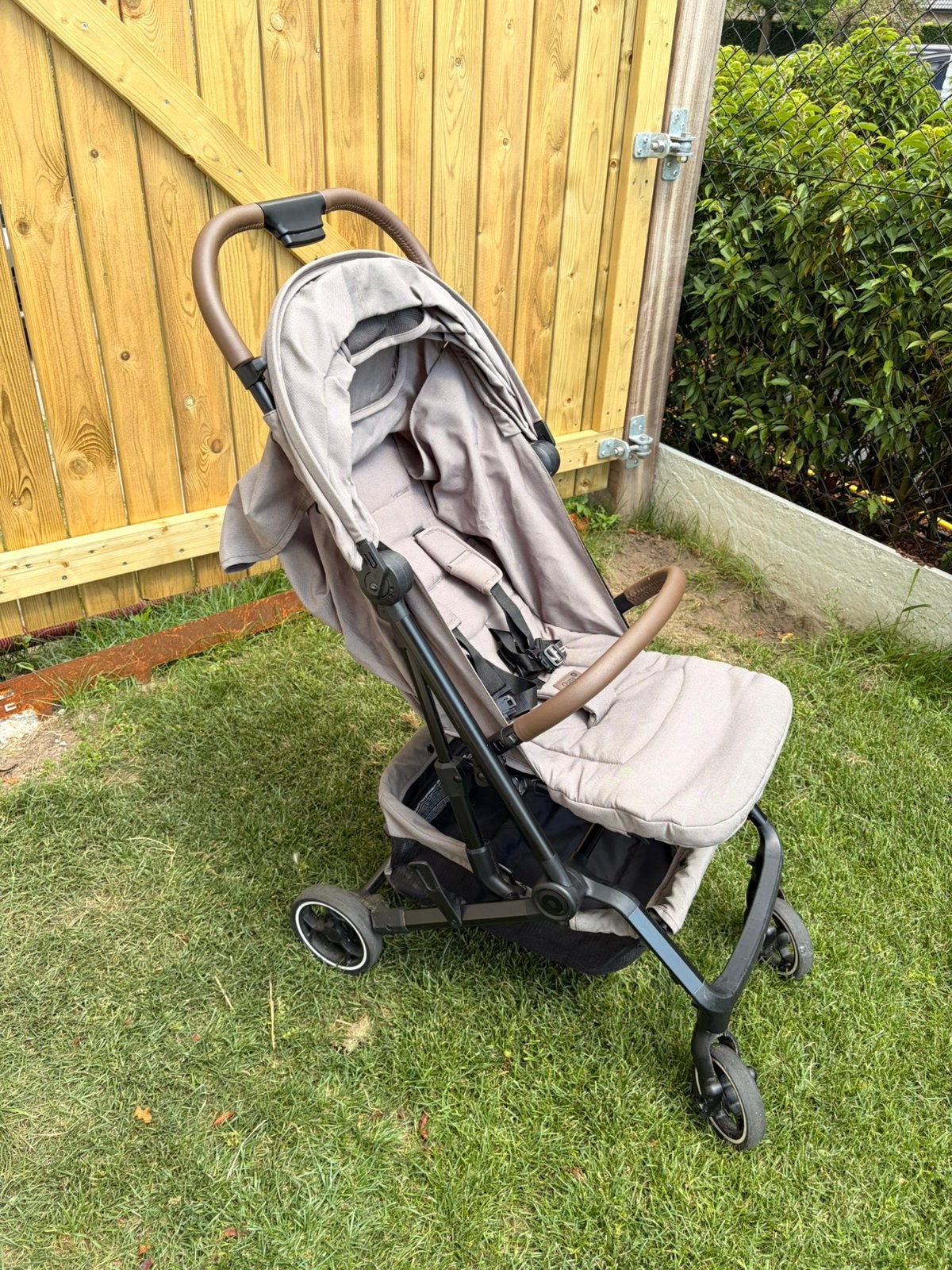 Qute wandelwagen, Kinderen en Baby's, Buggy's, Ophalen, Gebruikt