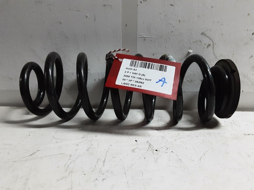 BLADVEER ACHTER Audi A3 (8P1) (01-2003/08-2012), Gebruikt, Mevr. I. Hauben, Audi, Rue de l'Espoir 34 34
4030  GRIVEGNÉE, BE