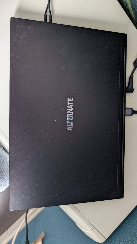 15 inch gaming laptop + lightweight gaming muis, Computers en Software, Windows Laptops, Gebruikt, Met videokaart, 2 tot 3 Ghz