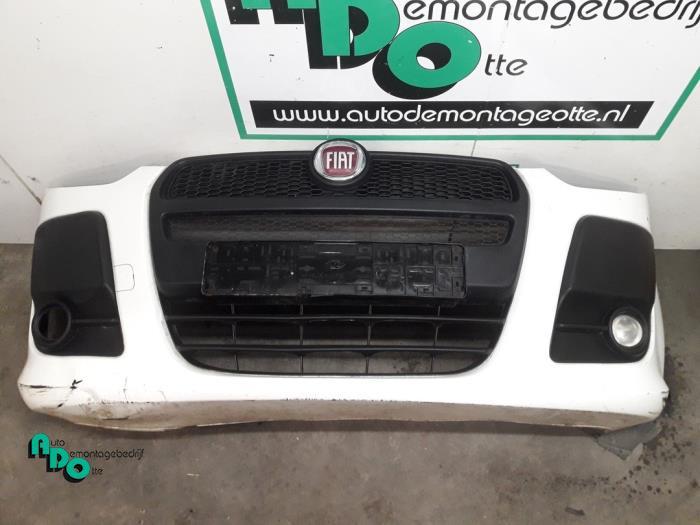 Pare-chocs avant d'un Fiat Doblo (Doblo 10-) (249), -, 3 mois de garantie, Utilisé, Fiat
