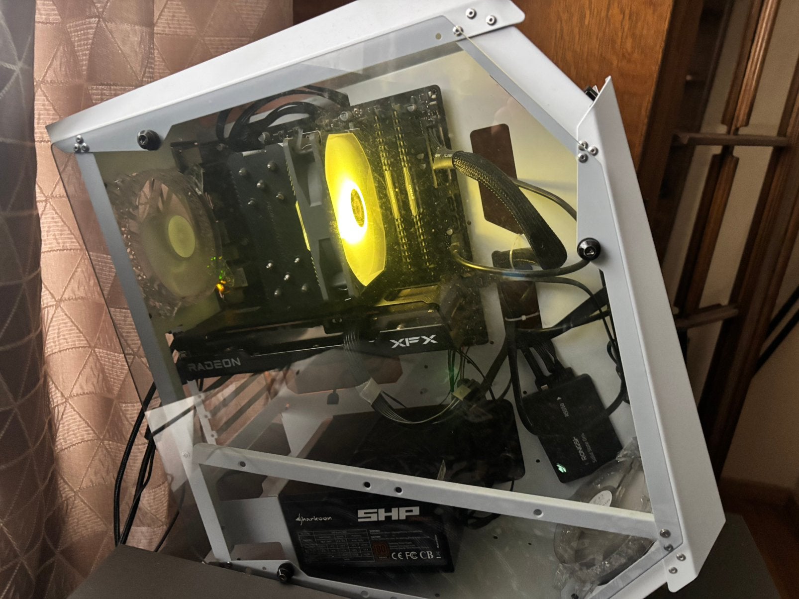 Pc gamer, Computers en Software, Ophalen, Zo goed als nieuw, Gaming, SSD
