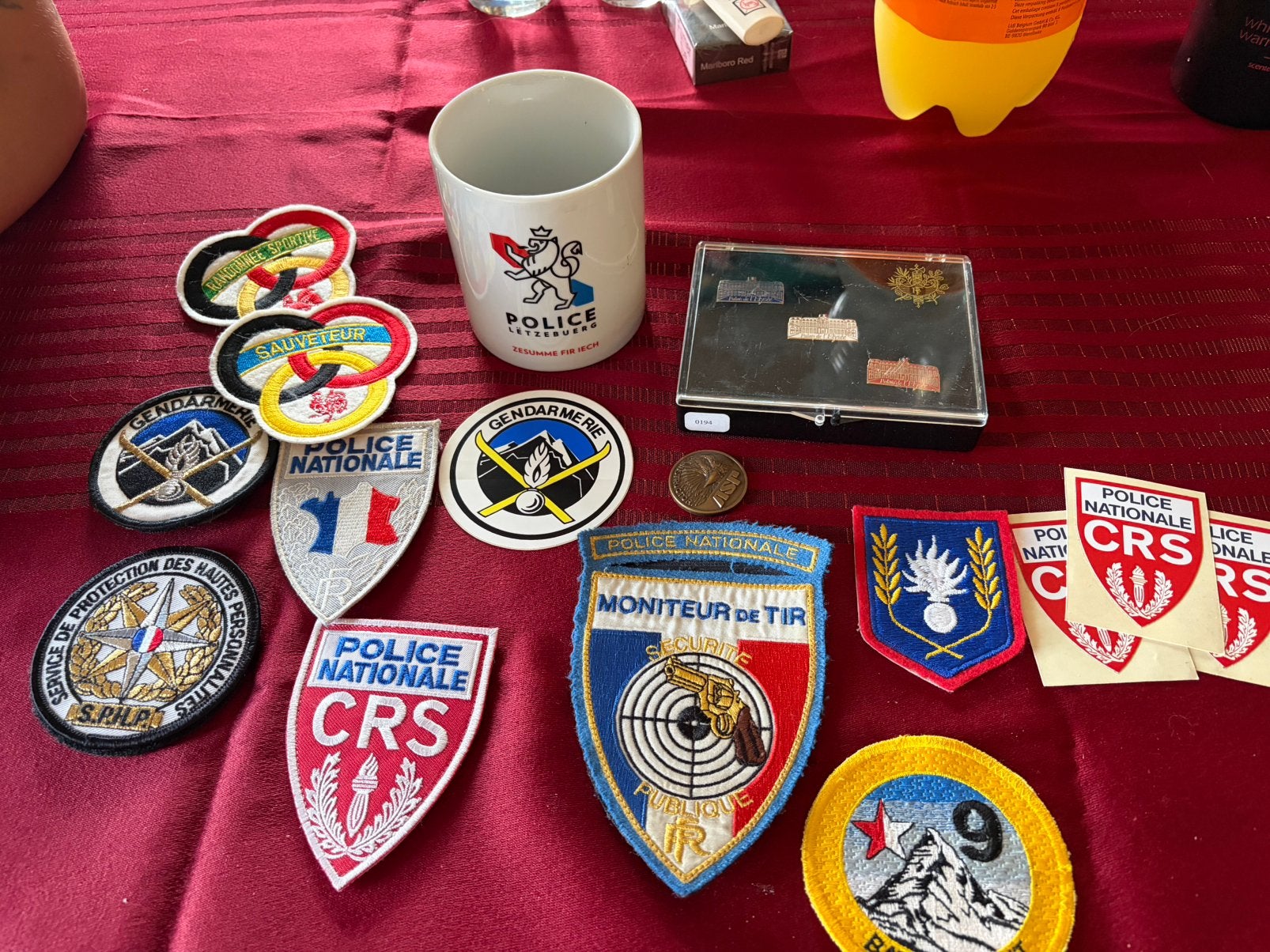 Lot police gendarmerie, Enlèvement, Gendarmerie, Emblème ou Badge