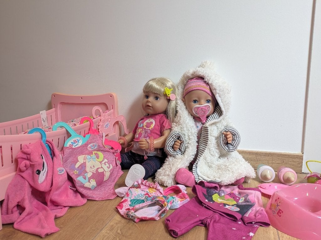 Pack de luxe Babyborn, Enfants & Bébés, Jouets | Poupées, Utilisé, Baby Pop, Enlèvement