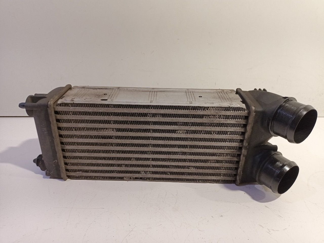 Intercooler radiateur Peugeot RCZ, Onderdelen@venauto.nl, Van der Ven Autorecycling B.V., Ettenseweg 76, 4706 PB Roosendaal, The Netherlands