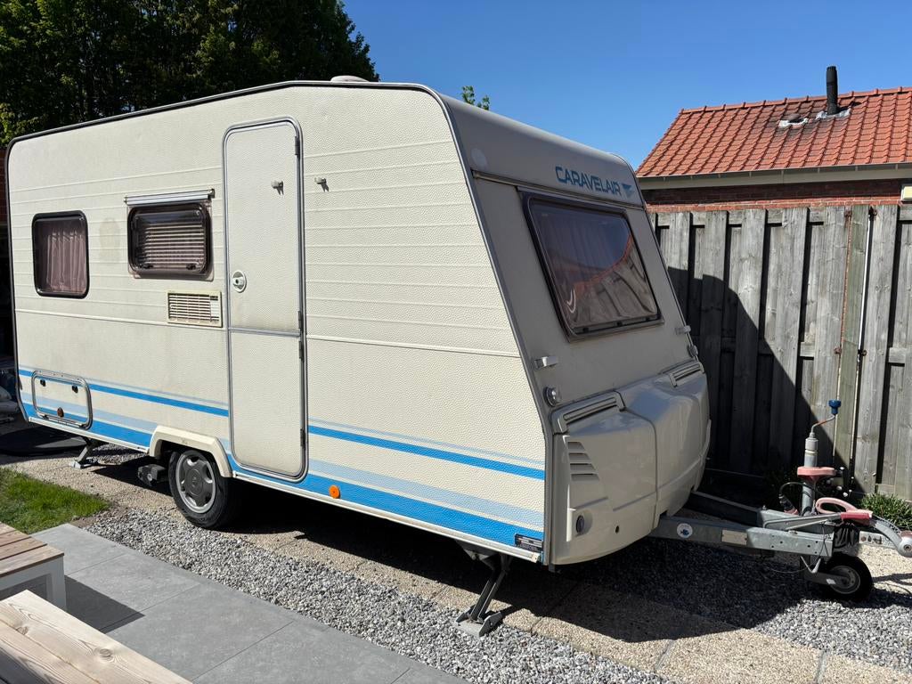 Caravelair silver met mover!, Caravanes & Camping, Caravanes, Particulier, jusqu'à 4, 750 - 1000 kg, Siège de train, Caravelair