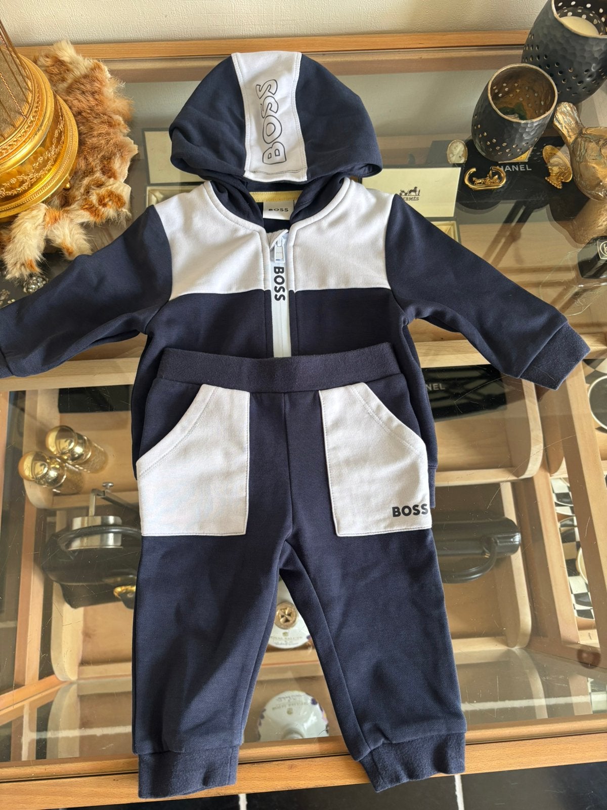 Boss pakket maat 9 maand (71 cm), Kinderen en Baby's, Babykleding | Maat 74, Ophalen of Verzenden, Zo goed als nieuw, Jongetje