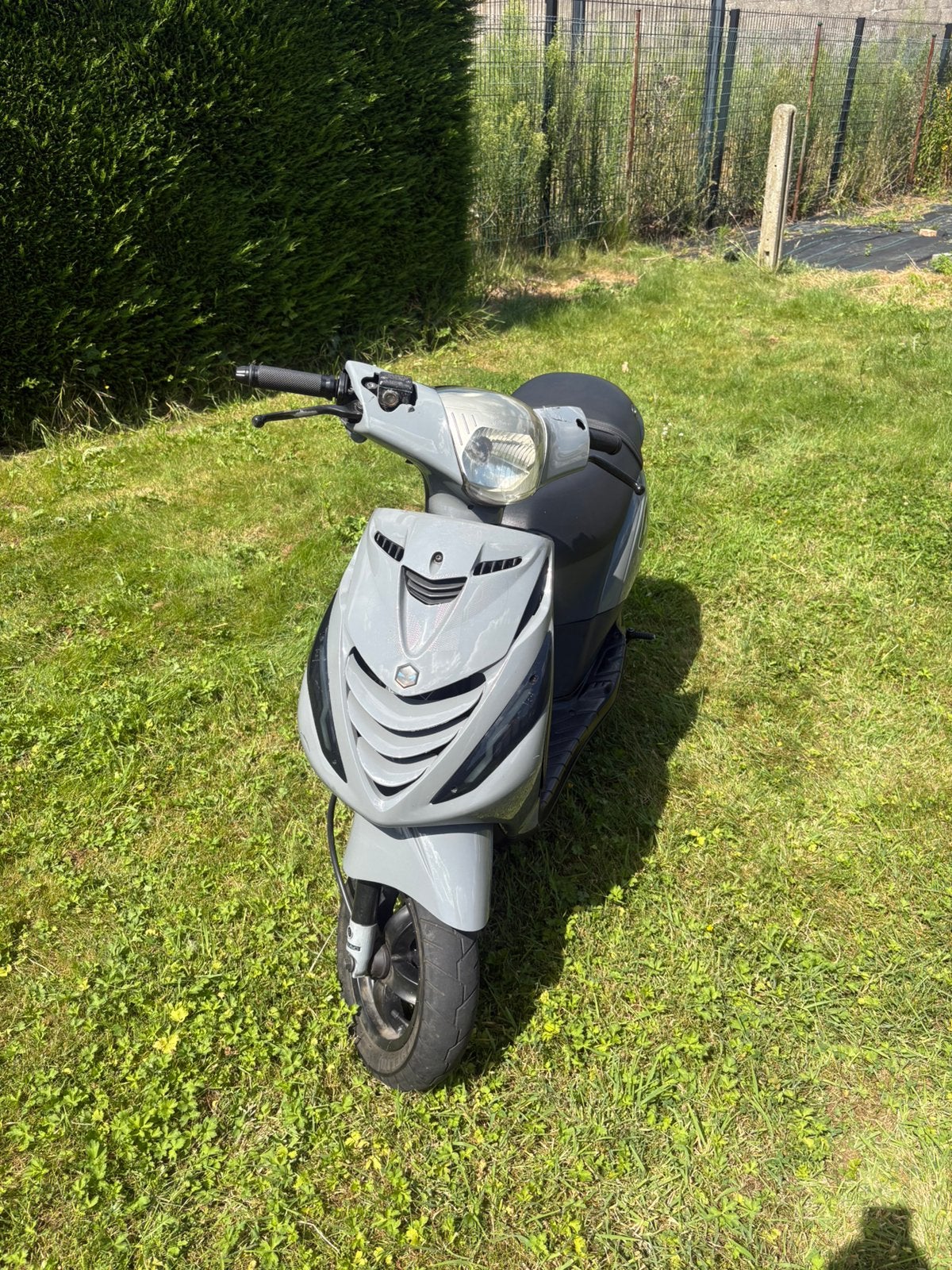 Piagio zip 50cc 2t, Fietsen en Brommers, Ophalen, Tweetakt, Gebruikt, Zip