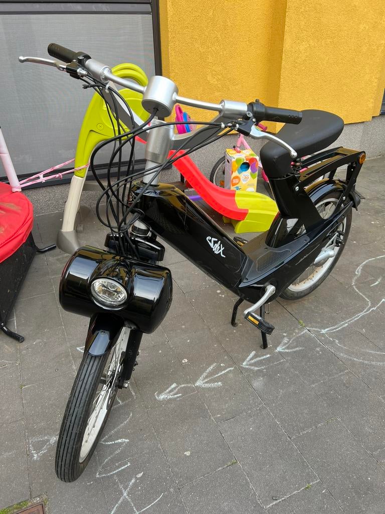 E solex elektrische scooter a klasse, Fietsen en Brommers, Ophalen, Zo goed als nieuw