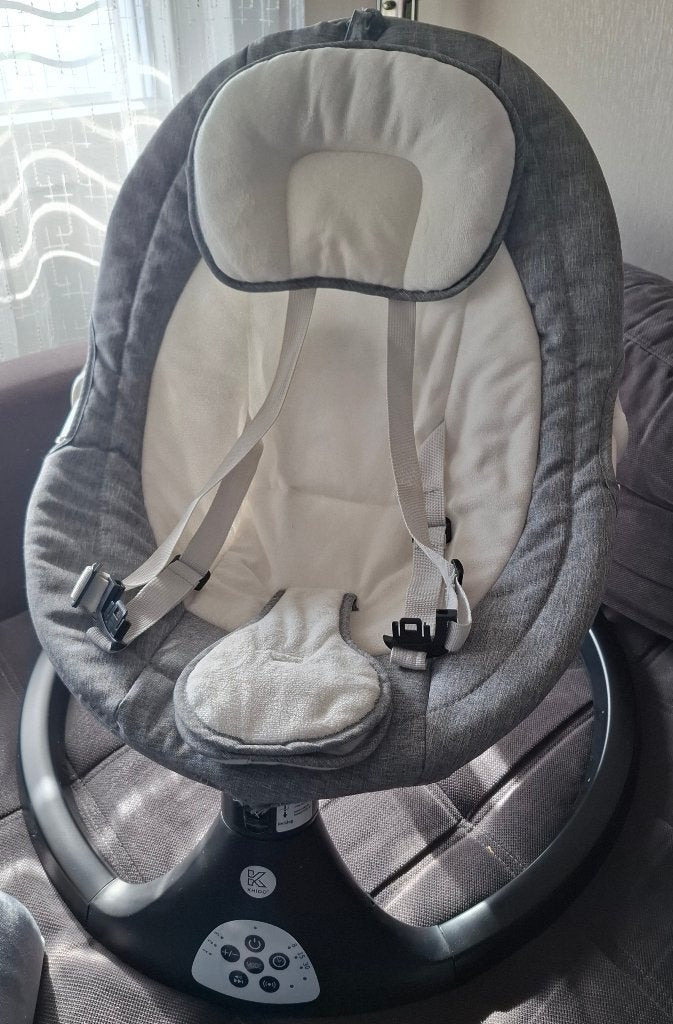 Elektrische Wipstoel met muziek. Schommelstoel baby, Kinderen en Baby's, Ophalen, Gebruikt, Wipstoel, Met gordel(s) of riempje(s)