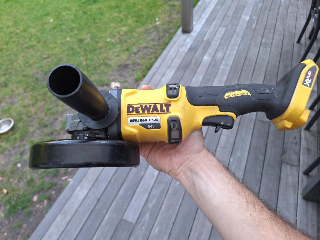 Meuleuse Dewalt DCG414, Bricolage & Construction, Enlèvement, Utilisé, 700 à 1000 watts, Meuleuse d'angle