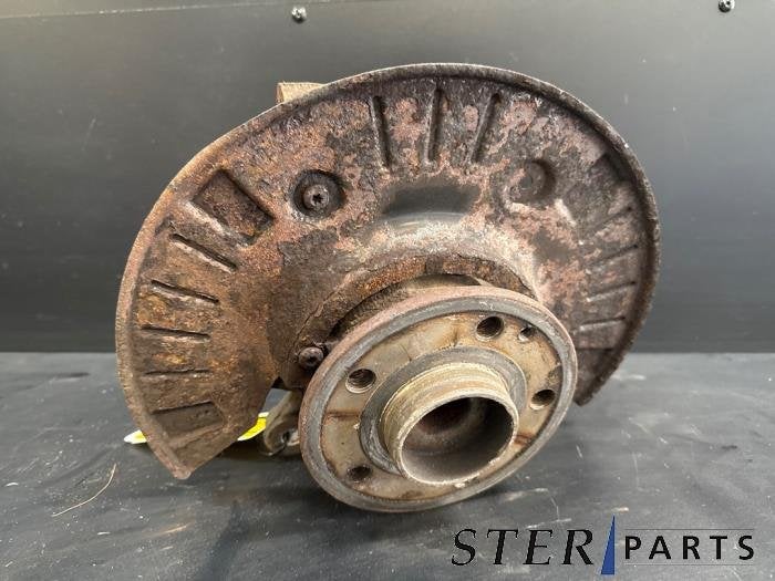 Fusee links-voor van een Mercedes Vito, Gebruikt, -, Ophalen of Verzenden, -