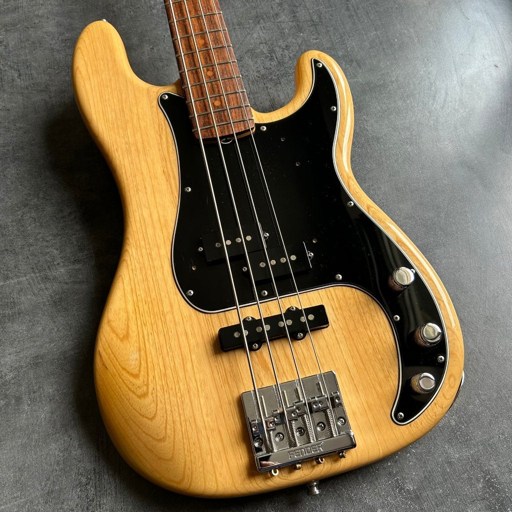 Fender Vintage Hot Rod '60s Precision Bass USA, Muziek en Instrumenten, Snaarinstrumenten | Gitaren | Bas, Verzenden, Zo goed als nieuw