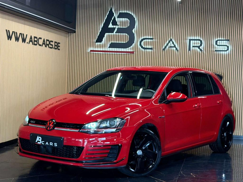 Volkswagen Golf GTI 2.0 TSI DSG * GARANTIE 12 MOIS *, Auto's, Volkswagen, Bedrijf, Te koop, Golf, ABS, Adaptieve lichten, Airbags
