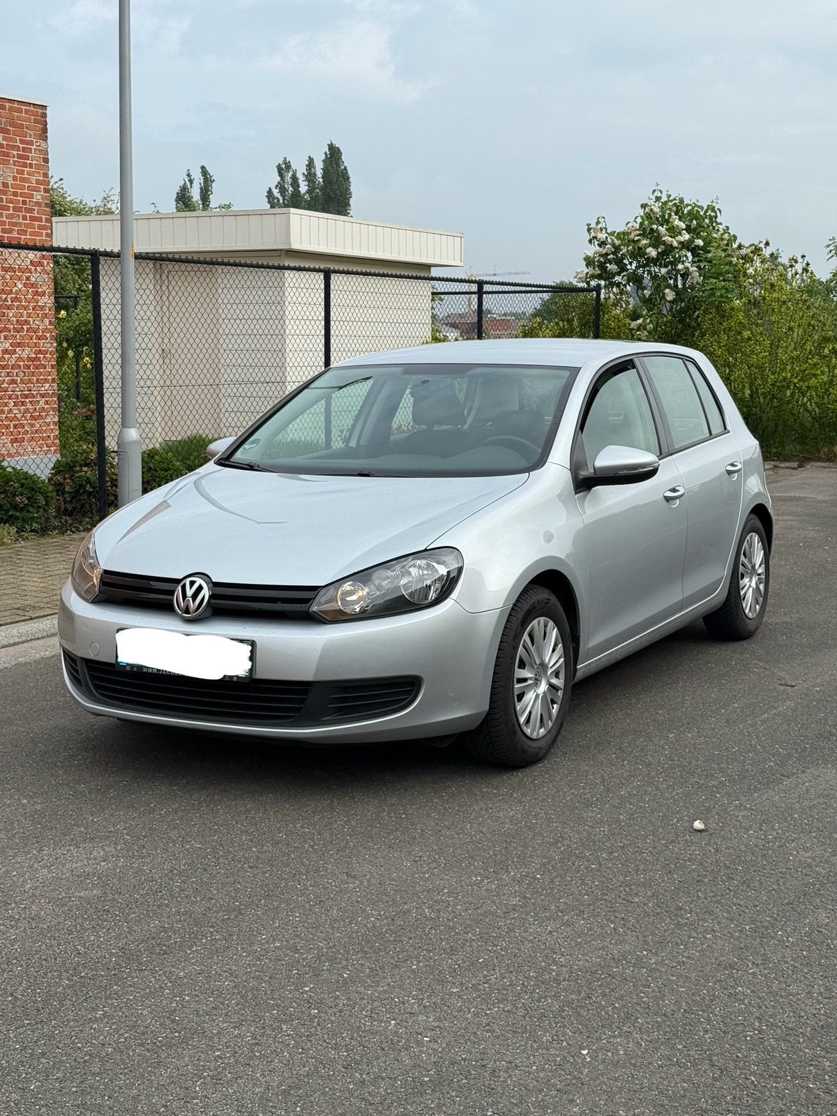 Volkswagen golf 6! 1.2 benzine! 2009! 147.000km!, Auto's, Voorwielaandrijving, Euro 5, Stof, Zwart