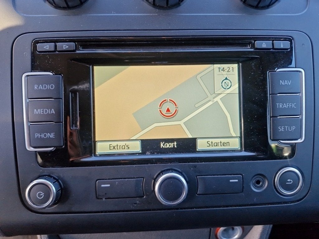 SYSTEME NAVIGATION GPS Volkswagen Touran (1T3), Volkswagen, Volkswagen AG, Utilisé, Kundenbetreuung@volkswagen.de
