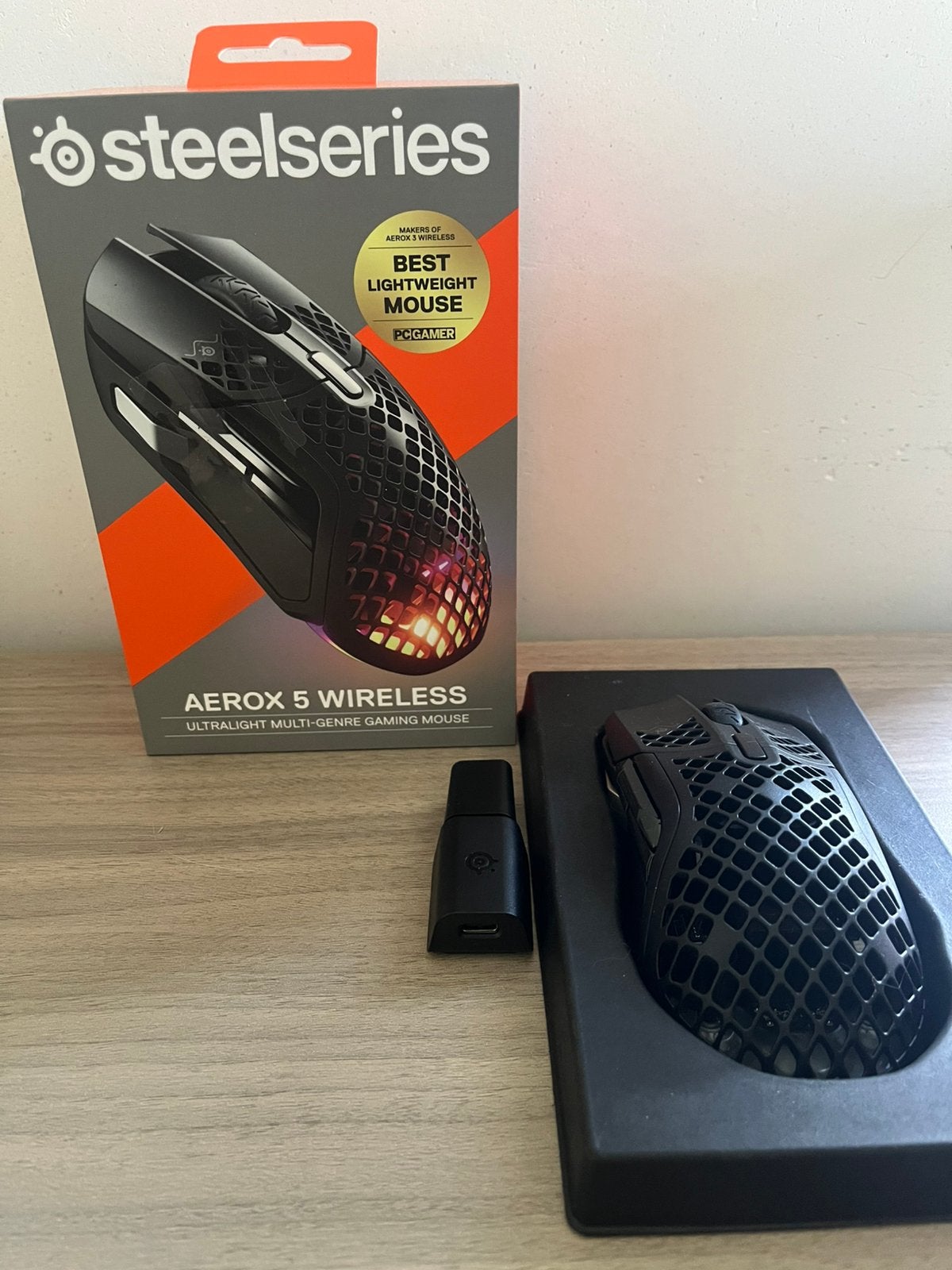 Steelseries Aerox 5 wireless, Computers en Software, Muizen, Rechtshandig, Muis, Gaming muis, Ophalen of Verzenden