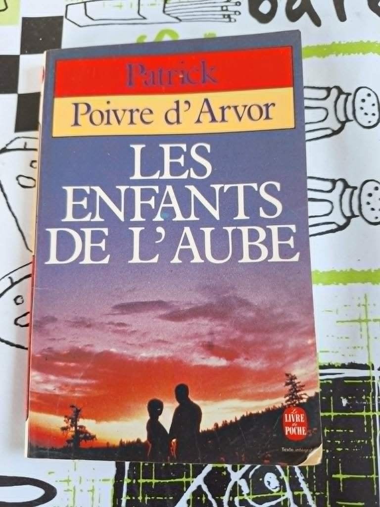 Livres de tous genres, Enlèvement