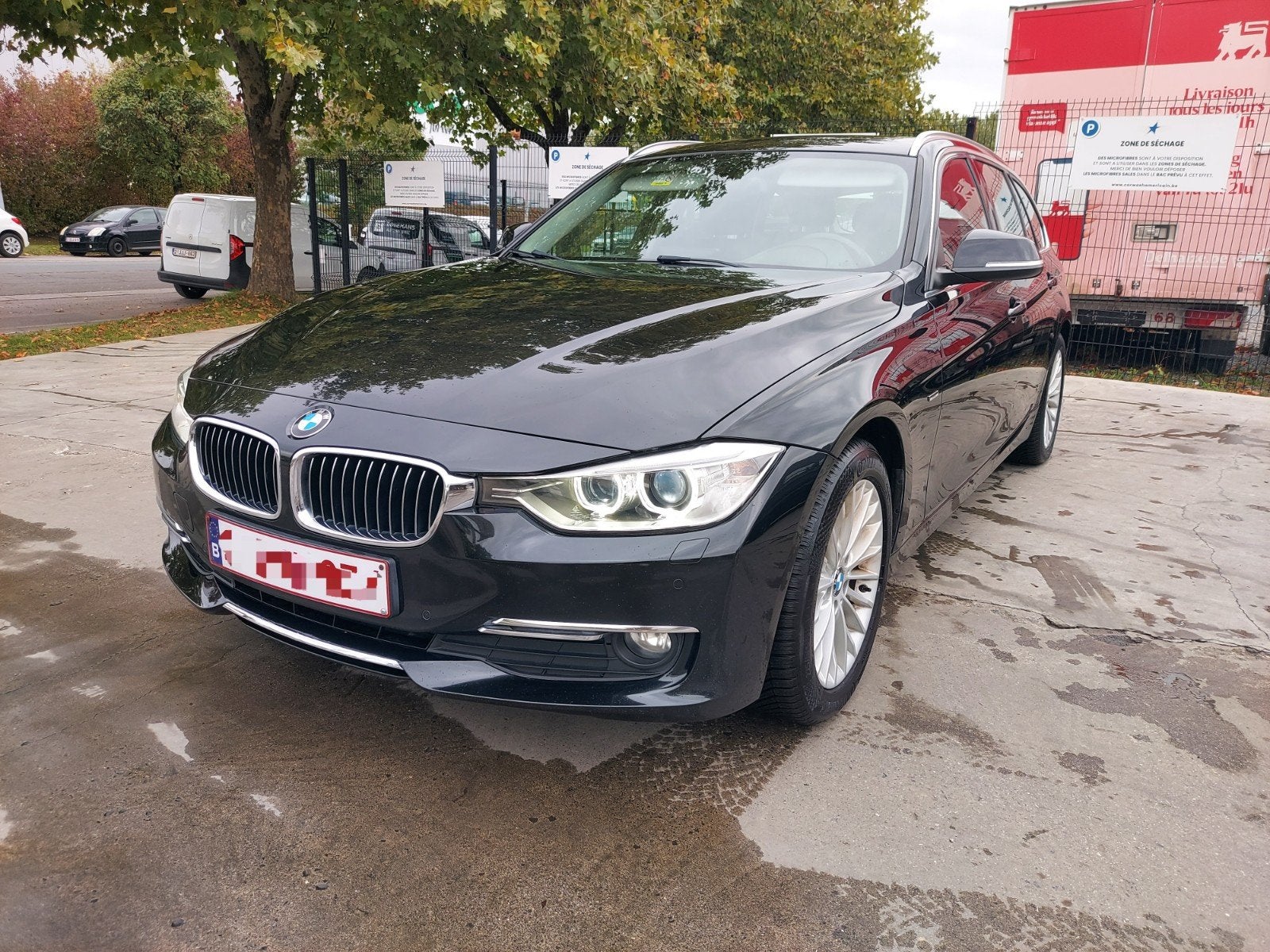 Bmw 320d_Luxury_Euro-6b_Panoramadak_Grote Navi_120kw-163pk., Auto's, Euro 6, Particulier, 3 Reeks, Te koop
