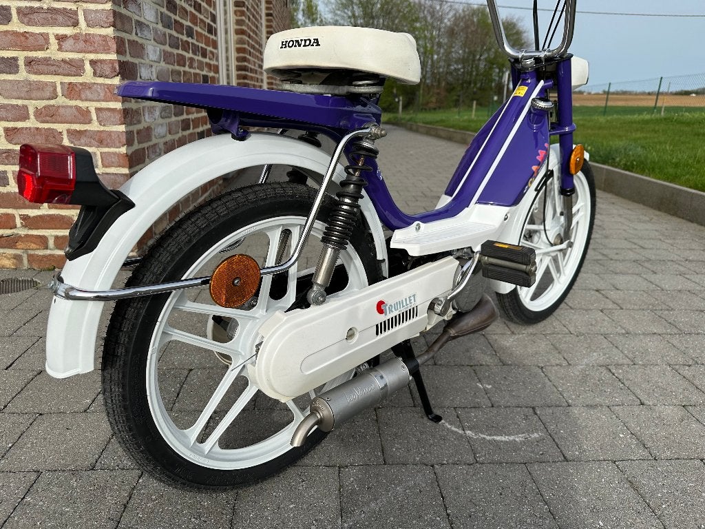 HONDA .. CAMINO ..UITLAAT BOS .. HONDA CAMINO .. BOS 2 MODEL, Fietsen en Brommers, Ophalen, Gebruikt, Overige modellen, Klasse A (25 km/u)
