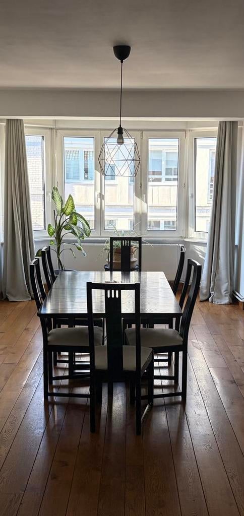 Table a manger avec 6 chaises, Enlèvement, Comme neuf, Moderne, 6 à 8 chaises