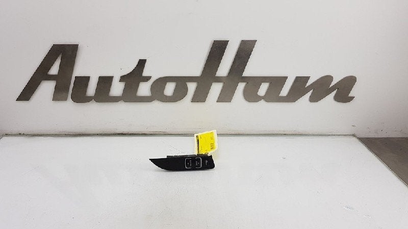 COMMUTATEUR BMW 1 serie (F20) (01-2010/06-2019), Utilisé, BMW, Petuelring 130
80809  München, DE, Bayerische Motoren Werke AG