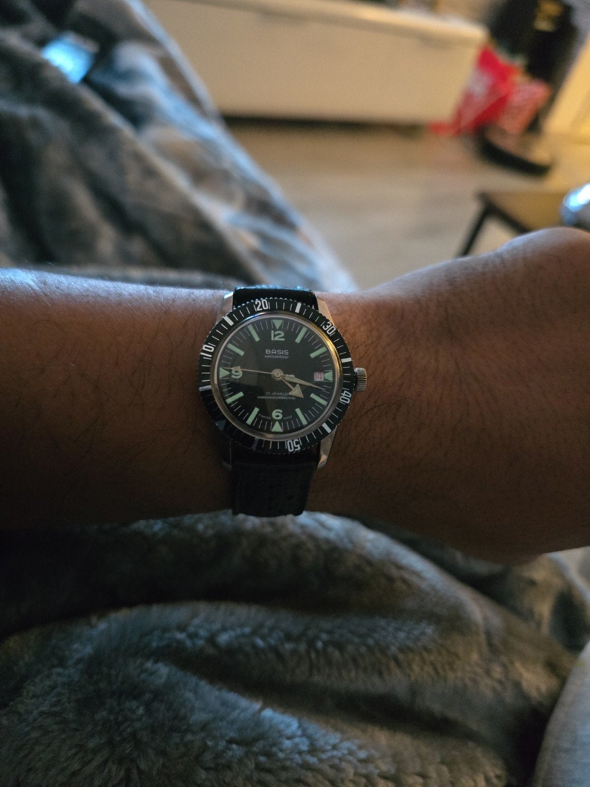 montre de plongée à remontage de base, Bijoux, Sacs & Beauté, Enlèvement ou Envoi, Utilisé, Autres marques