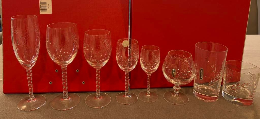 Set van kristalglas, Ophalen, Zo goed als nieuw