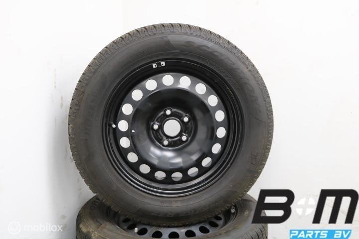 Org 17 inch velgen + winterbanden Tiguan 3 / Q3 5QF601027F, Utilisé, Jante(s)