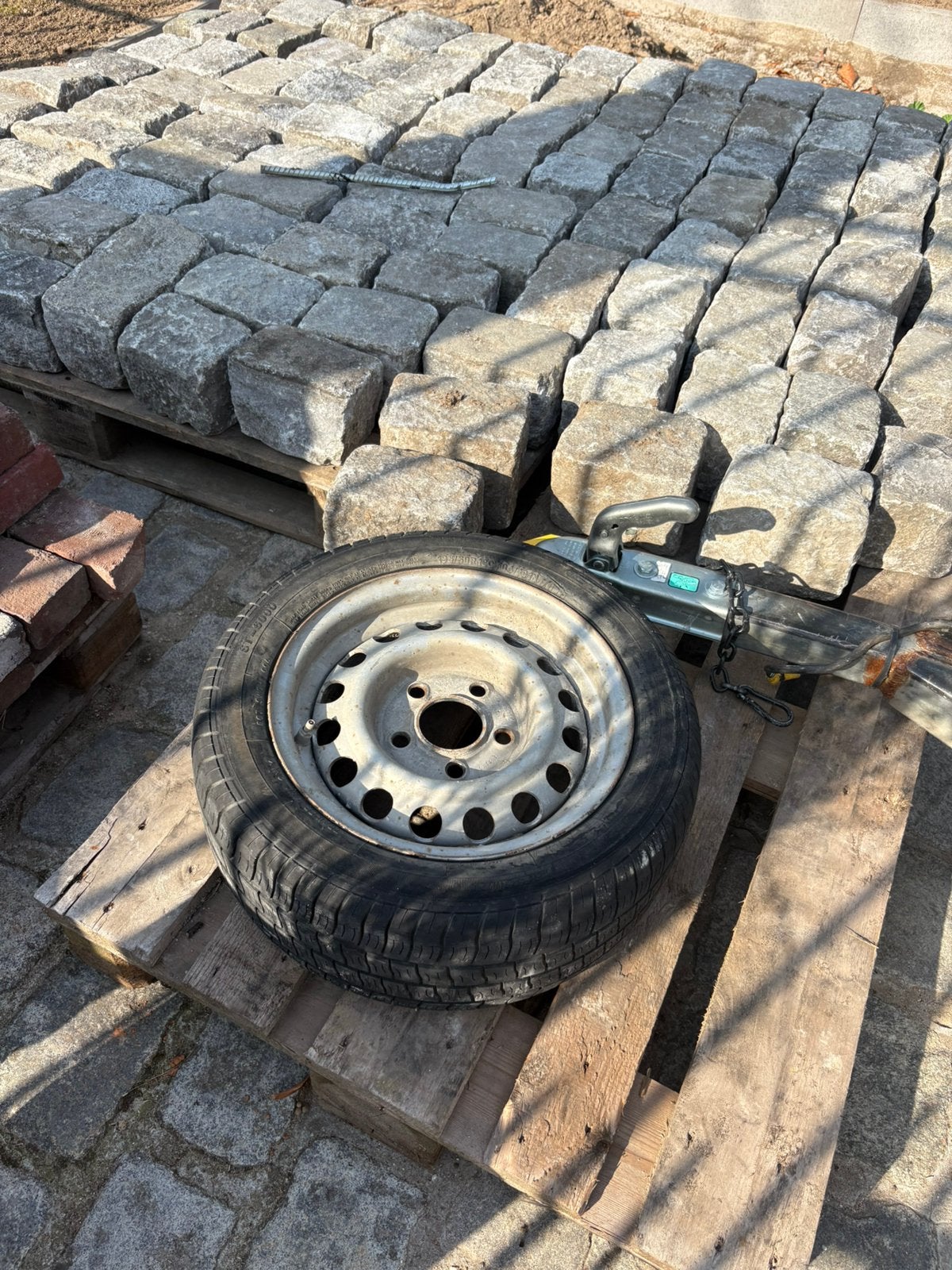 Gratis wiel 13 inch aanhangwagen, Ophalen, Gebruikt