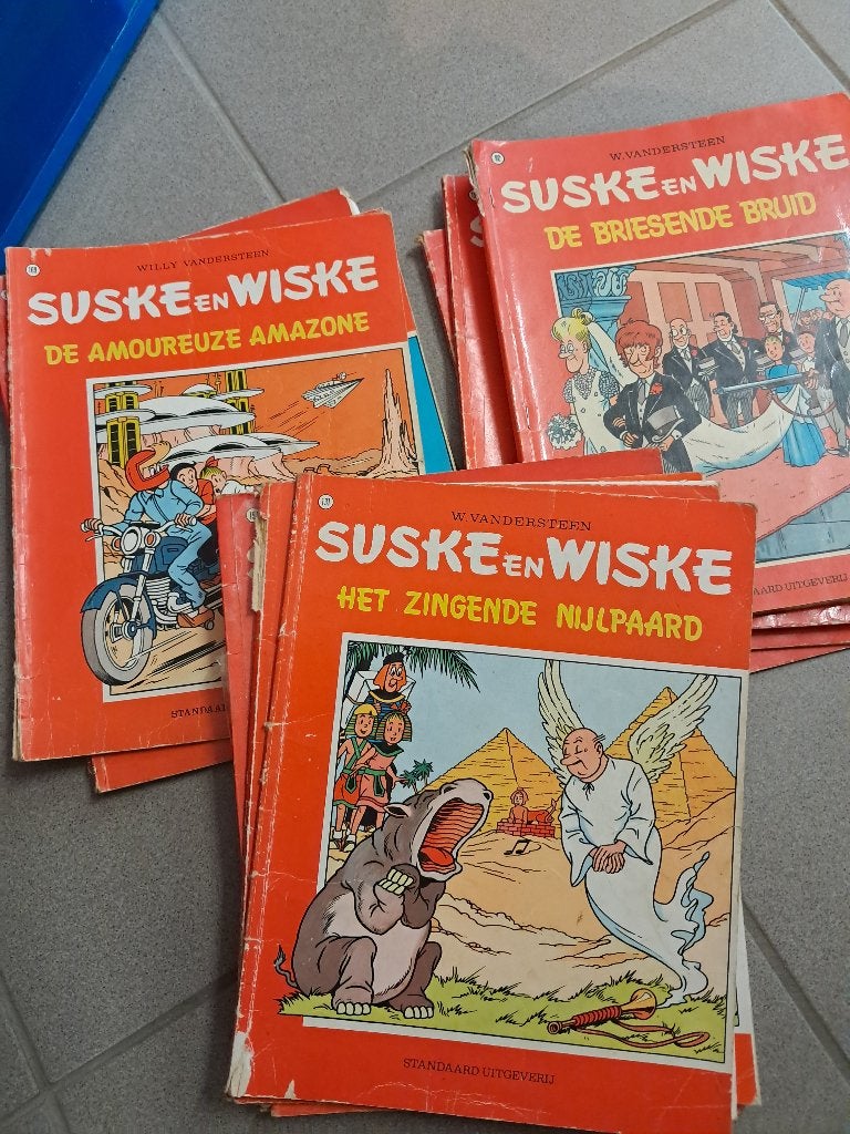 Stapel strips Suske Wiske, Ophalen