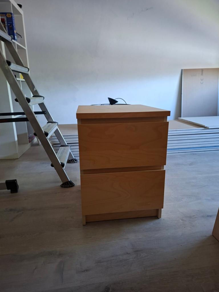 Table de chevet Malm, Enlèvement, Utilisé
