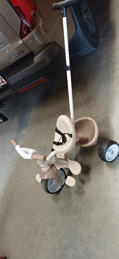 Smoby driewieler en duw fietsje, Fietsen en Brommers, Ophalen, Duwstang, Zo goed als nieuw, Smoby