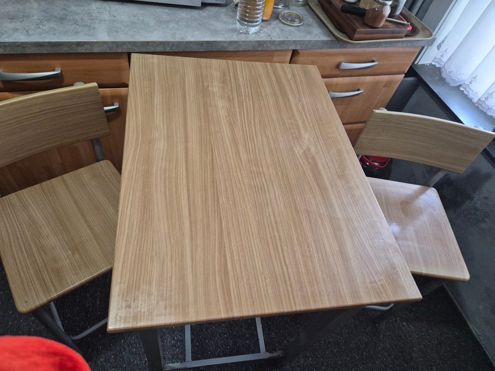 Table haute 2 places, Enlèvement
