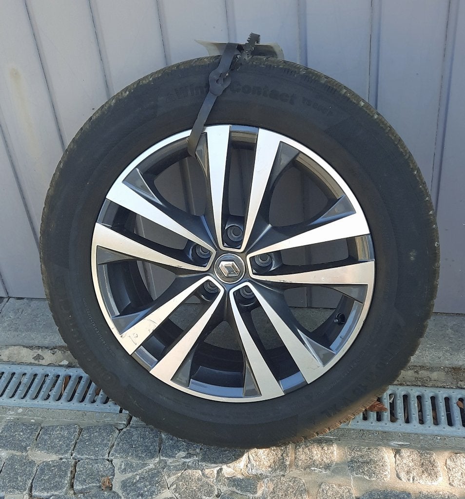 Pneus d'hiver Continental 225/60 R18 sur jante, Autos : Pièces & Accessoires, Pneus & Jantes, Pneus hiver, Véhicule de tourisme