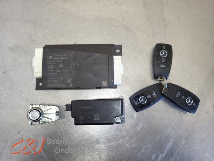 Module keyless vehicle van een Mercedes Sprinter, Gebruikt, -, Ophalen of Verzenden, -