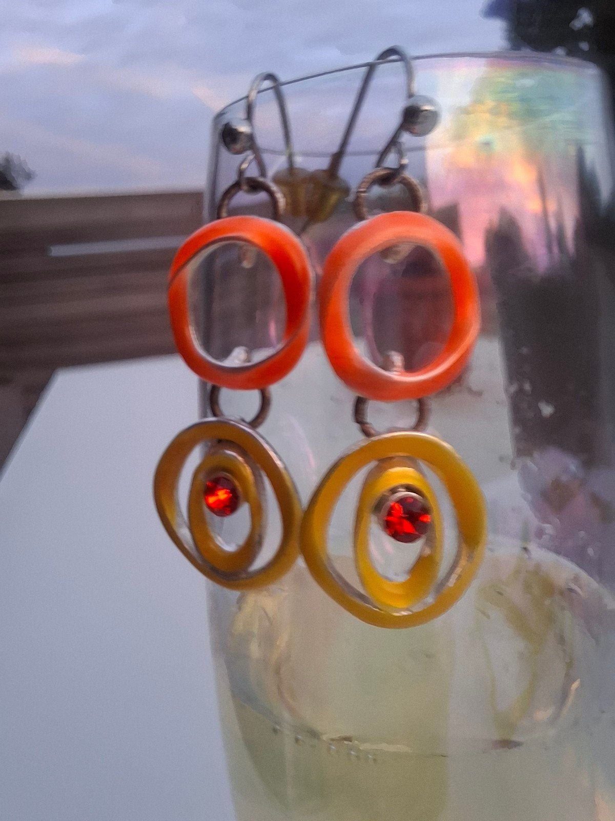neuves boucles d'oreilles fluo orange jaune, Handtassen en Accessoires, Oorbellen, Zo goed als nieuw, Geel, Hangers