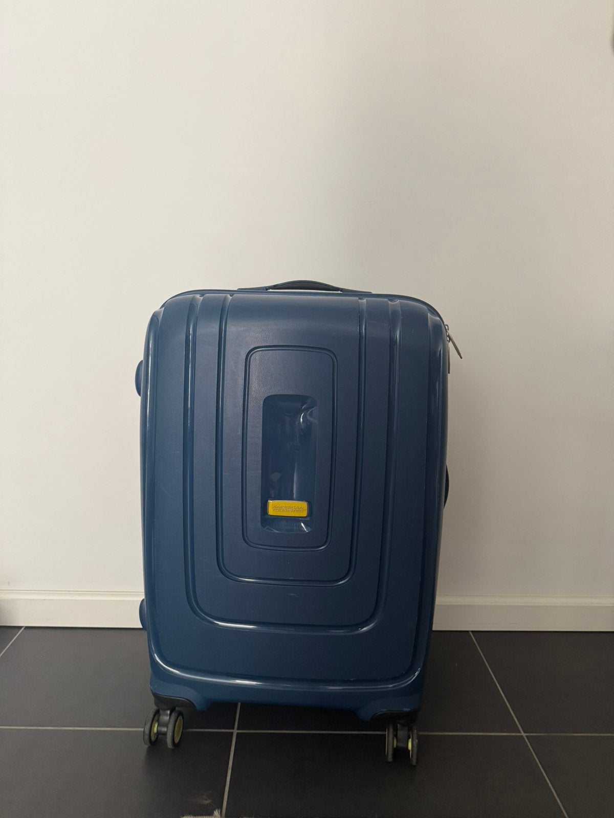American Tourister reiskoffer, Ophalen, Zo goed als nieuw