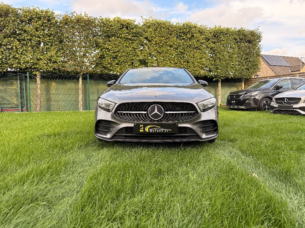MERCEDES A 250e AMG Plug in Hybrid Alcantara BTW Wagen, Autos, Mercedes-Benz, Achat, Entreprise, Carnet d'entretien, Alcantara