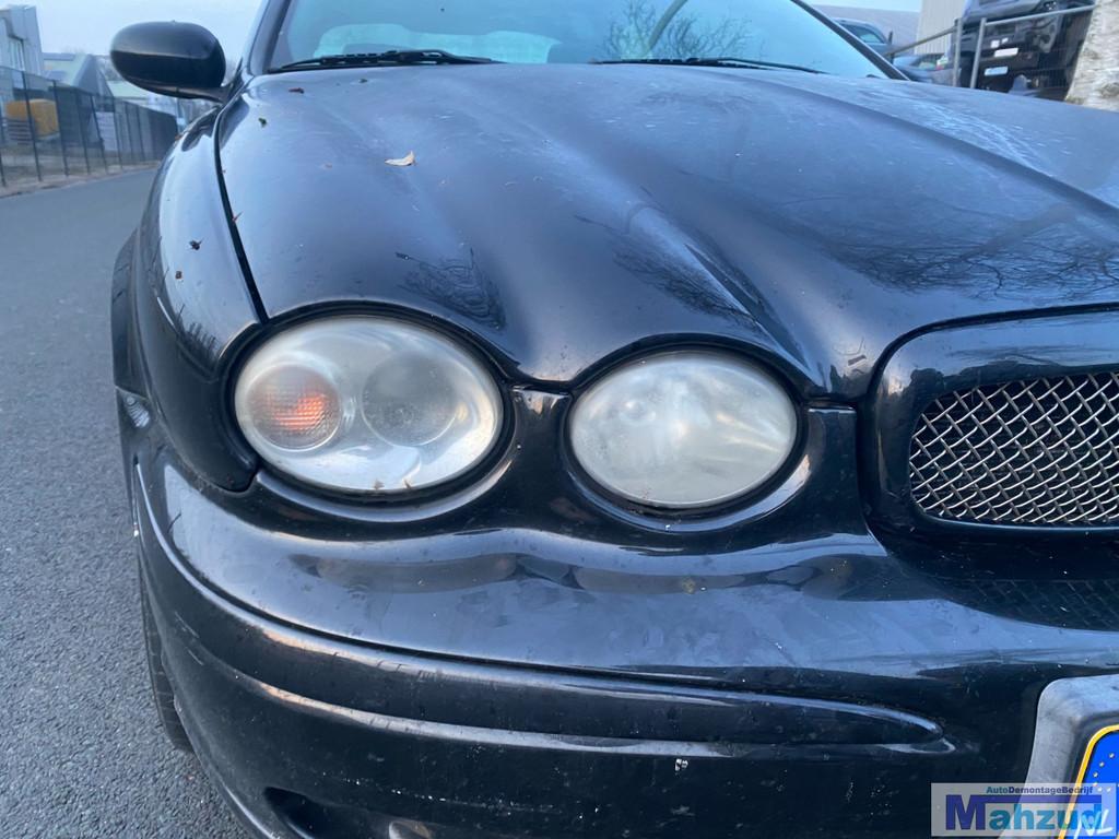 Phare avant droit pour JAGUAR X-TYPE X400 (2001-2009), Dpoffice@jaguarlandrover.com, Jaguar, Jaguar Land Rover Limited, Abbey Road, Whitley 1
CV3 4LF  Coventry