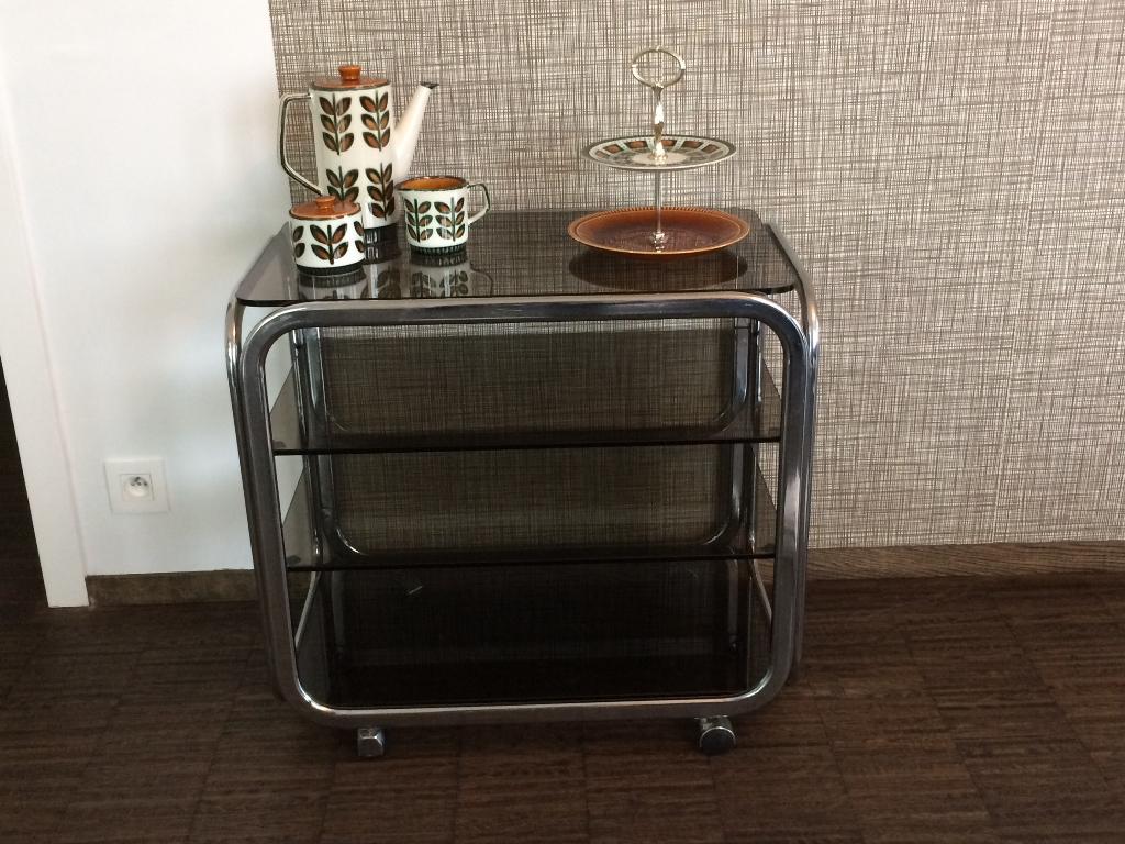 Vintage glazen serveerwagen roltafel op wieltjes, Ophalen, Gebruikt, Metaal of Aluminium, 55 tot 75 cm