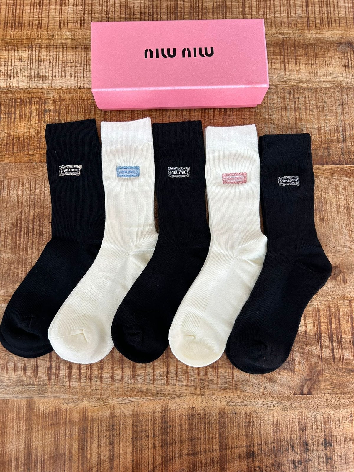 MIU MIU Sokken, Kleding | Dames, Sokken en Kousen, Sokken en Kniesokken, Wit, Maat 35 t/m 38, Nieuw