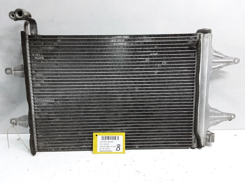 RADIATEUR AIRCO Volkswagen Polo IV (9N1 / 2/3) (6Q0820411K), Gebruikt, Volkswagen, Mevr. I. Hauben, Rue de l'Espoir 34 34
4030  GRIVEGNÉE, BE