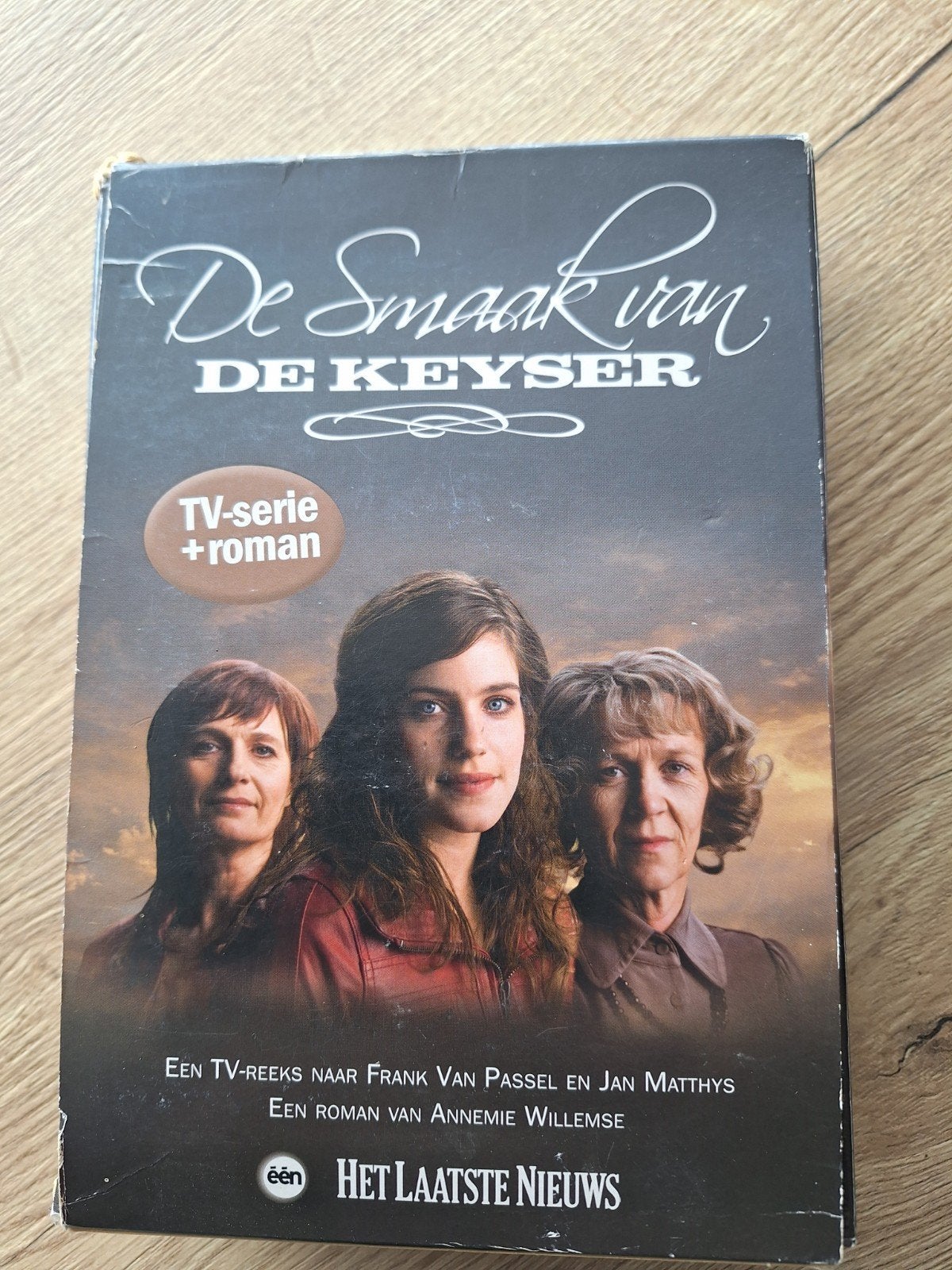 dvd  de smaak van De Keyser + roman, Livres, Science-fiction, Enlèvement ou Envoi