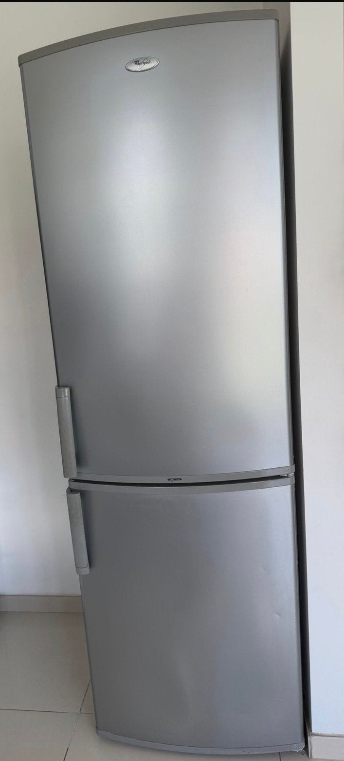 Whirlpool koelkasten, Elektronische apparatuur, Koelkasten en IJskasten, Ophalen, Zo goed als nieuw