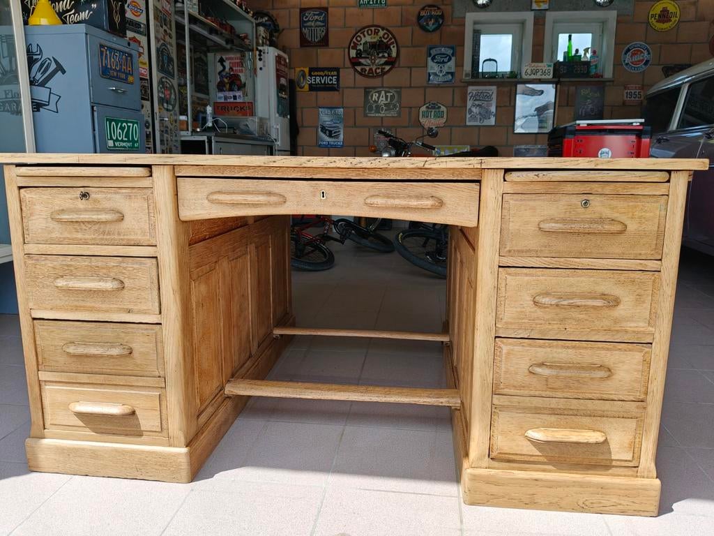 Ancien bureau de notaire massif, Maison & Meubles